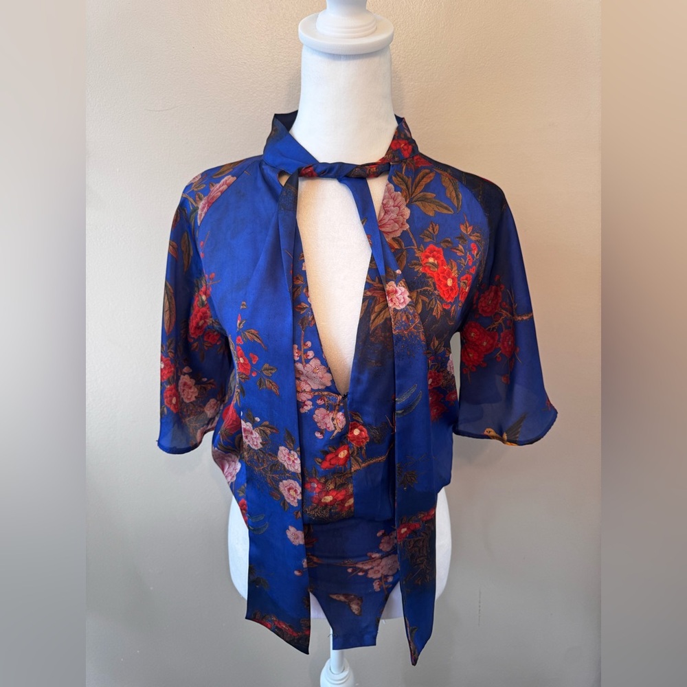 Zara Bodysuit Blue Oriental Bird Floral Print Flutter Short Sleeve Size Small